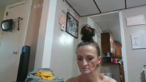 Snapshot of ali_tayler chatting on October 2025 01:11:01 PM ali_tayler online show from October 2025 01:11:01 PM
