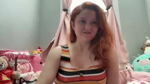 Snapshot of alibluee chatting on September 2025 02:53:01 PM alibluee online show from September 2025 02:53:01 PM