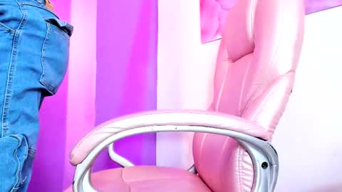 alicastillo online show from January 2026 08:25:02 PM