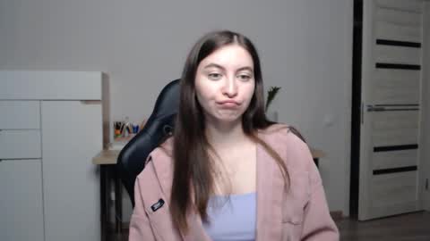 Alice online show from March 2025 09:48:02 PM