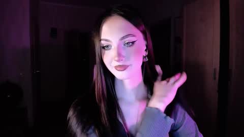 Alice Aris online show from September 2025 06:08:01 PM