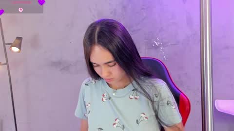 Alice Susan online show from April 2026 07:58:01 PM