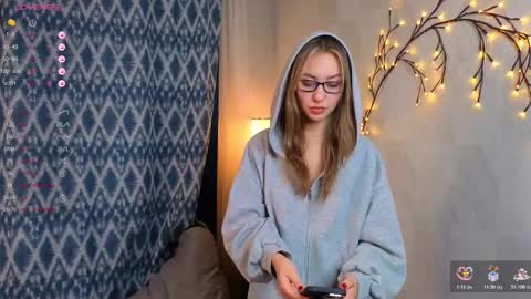 Snapshot of alice_akuwelli chatting on November 2025 02:30:01 PM Luna online show from November 2025 02:30:01 PM