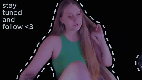 Snapshot of alice_dreamgirl_ chatting on February 2025 04:00:02 PM Alice 3 online show from February 2025 04:00:02 PM