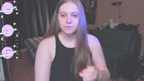 Snapshot of alice_dreamgirl_ chatting on October 2025 11:00:02 AM Alice 3 online show from October 2025 11:00:02 AM