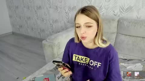 Snapshot of alice_halle chatting on May 2026 01:08:02 PM alice_halle online show from May 2026 01:08:02 PM