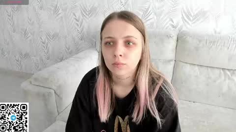 Snapshot of alice_halle chatting on June 2026 06:47:02 AM alice_halle online show from June 2026 06:47:02 AM
