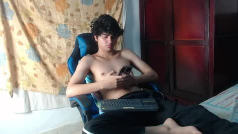 Snapshot of alice_julls chatting on May 2026 07:23:02 PM alice online show from May 2026 07:23:02 PM