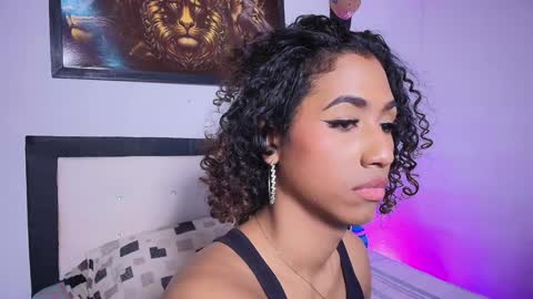 Snapshot of alice_massiel chatting on December 2024 10:10:02 PM online show from December 2024 10:10:02 PM