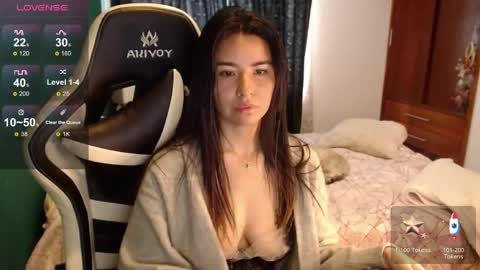 Snapshot of alice_middle01 chatting on June 2026 06:24:02 PM Alice online show from June 2026 06:24:02 PM