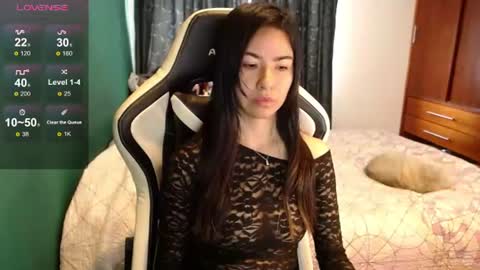 Snapshot of alice_middle01 chatting on July 2026 01:42:01 PM Alice online show from July 2026 01:42:01 PM