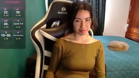 Snapshot of alice_middle01 chatting on July 2026 04:39:01 PM Alice online show from July 2026 04:39:01 PM