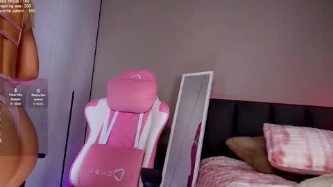 Snapshot of alice_n_wooderland chatting on June 2026 05:20:02 AM Alice My schedule this weekMonday Wednesday Friday Saturday Subject to change online show from June 2026 05:20:02 AM