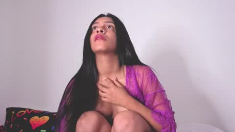 alice_parkerx online show from January 2026 04:20:01 PM