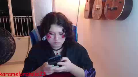 Alicia Aldara online show from September 2025 05:11:01 AM