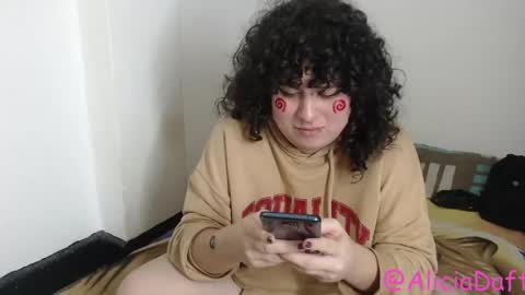 Snapshot of alice_psilocybe_sabina420 chatting on April 2026 07:33:02 AM Alicia Aldara online show from April 2026 07:33:02 AM