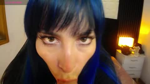 Alice online show from December 2024 09:40:02 PM