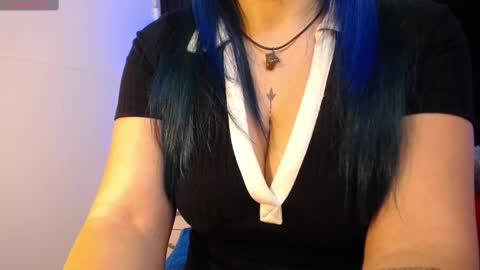 Alice online show from October 2025 07:44:02 PM