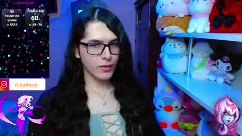Snapshot of alicebathory_ chatting on May 2026 10:28:01 PM Alice Bathory online show from May 2026 10:28:01 PM