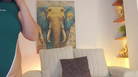 Alice Corner online show from February 2026 12:01:01 PM