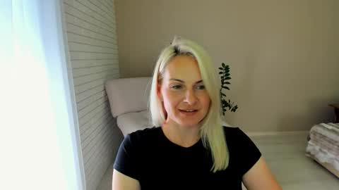 Alicee online show from September 2025 08:06:01 AM