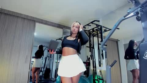 alicee_clark_ online show from February 2026 11:47:02 AM