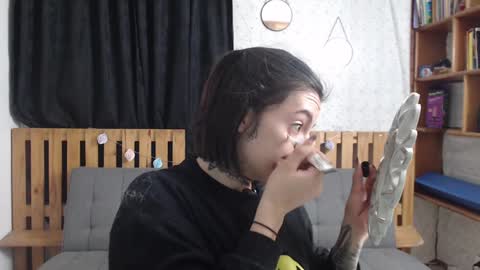 alicee_logan_ online show from December 2024 01:47:02 AM