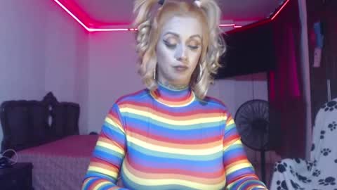 aliceesmiths online show from December 2024 09:28:01 PM