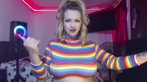 aliceesmiths online show from March 2025 06:33:01 PM