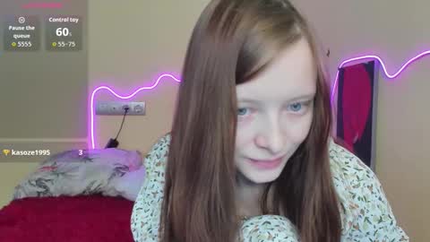 Alie online show from October 2025 03:01:02 AM