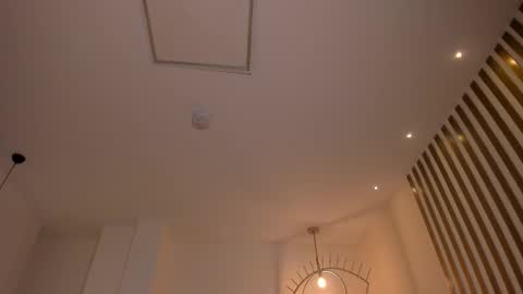 Alice online show from September 2025 07:04:01 PM