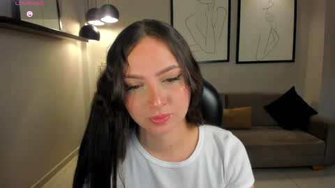 Snapshot of aliceharperx chatting on May 2026 11:34:02 PM Alice online show from May 2026 11:34:02 PM