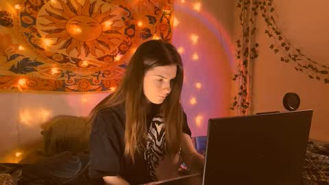 Alice online show from February 2026 05:13:02 AM