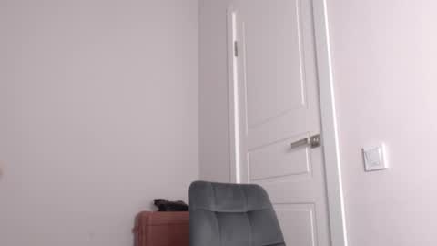 Alice online show from November 2025 01:14:02 PM