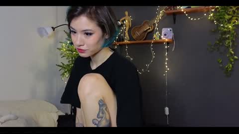 Alice  vacation  online show from December 2024 11:39:02 PM