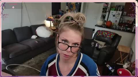 Alice Liddell online show from November 2025 06:52:01 PM