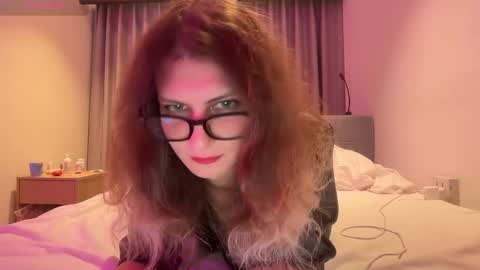 AlicePinkhead online show from April 2026 08:09:02 AM