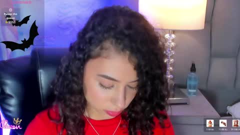 Snapshot of alicestevens_ chatting on April 2026 02:19:01 PM Alicestevens online show from April 2026 02:19:01 PM