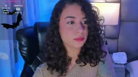 Snapshot of alicestevens_ chatting on May 2026 01:49:02 PM Alicestevens online show from May 2026 01:49:02 PM