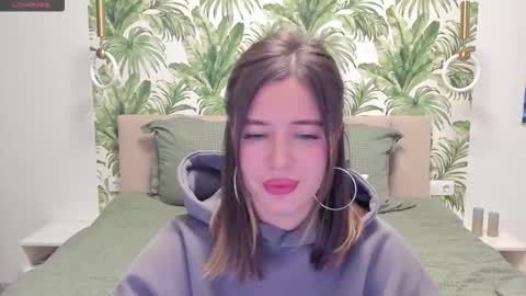 Alice online show from November 2025 06:08:01 PM