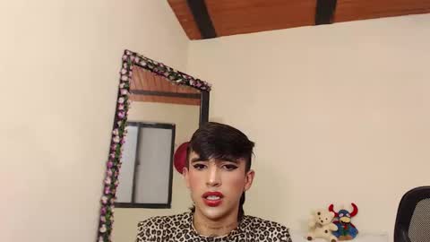 J Ruiz online show from December 2024 11:40:01 PM