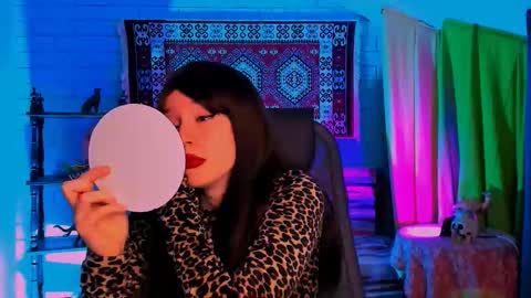 alicewelch_ online show from October 2025 08:15:02 AM
