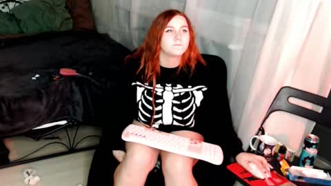 Snapshot of alicewinchesterr chatting on December 2024 12:26:01 PM Alice online show from December 2024 12:26:01 PM