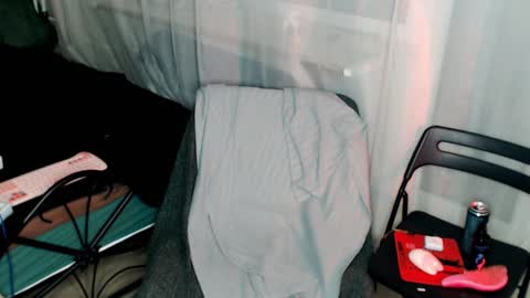 Snapshot of alicewinchesterr chatting on January 2025 01:06:02 PM Alice online show from January 2025 01:06:02 PM