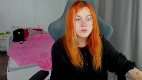 Snapshot of alicewinchesterr chatting on October 2025 08:21:02 PM Alice online show from October 2025 08:21:02 PM