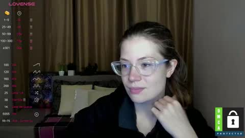 Alicia online show from October 2025 11:28:02 AM