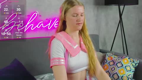 Alicia 2 GMT 3am-9am TueThuFriSun 9am-15pm Sat online show from April 2026 11:05:02 PM