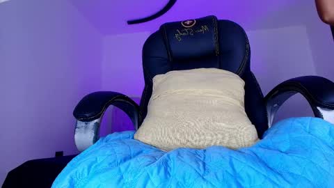 Snapshot of alicia_kyse chatting on April 2026 01:08:01 AM Alicia Kyse online show from April 2026 01:08:01 AM