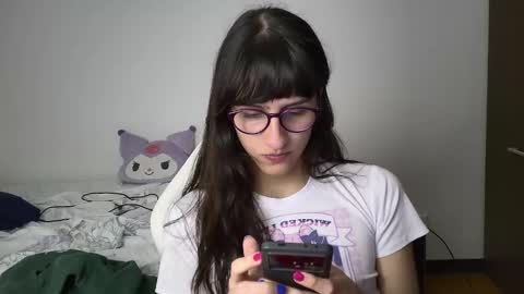 Alice online show from December 2024 02:01:02 AM