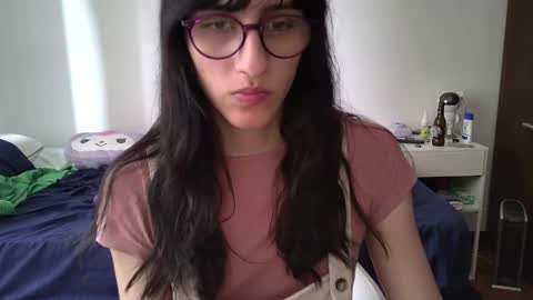 Alice online show from February 2025 08:45:02 PM